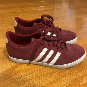 Adidas womens 7